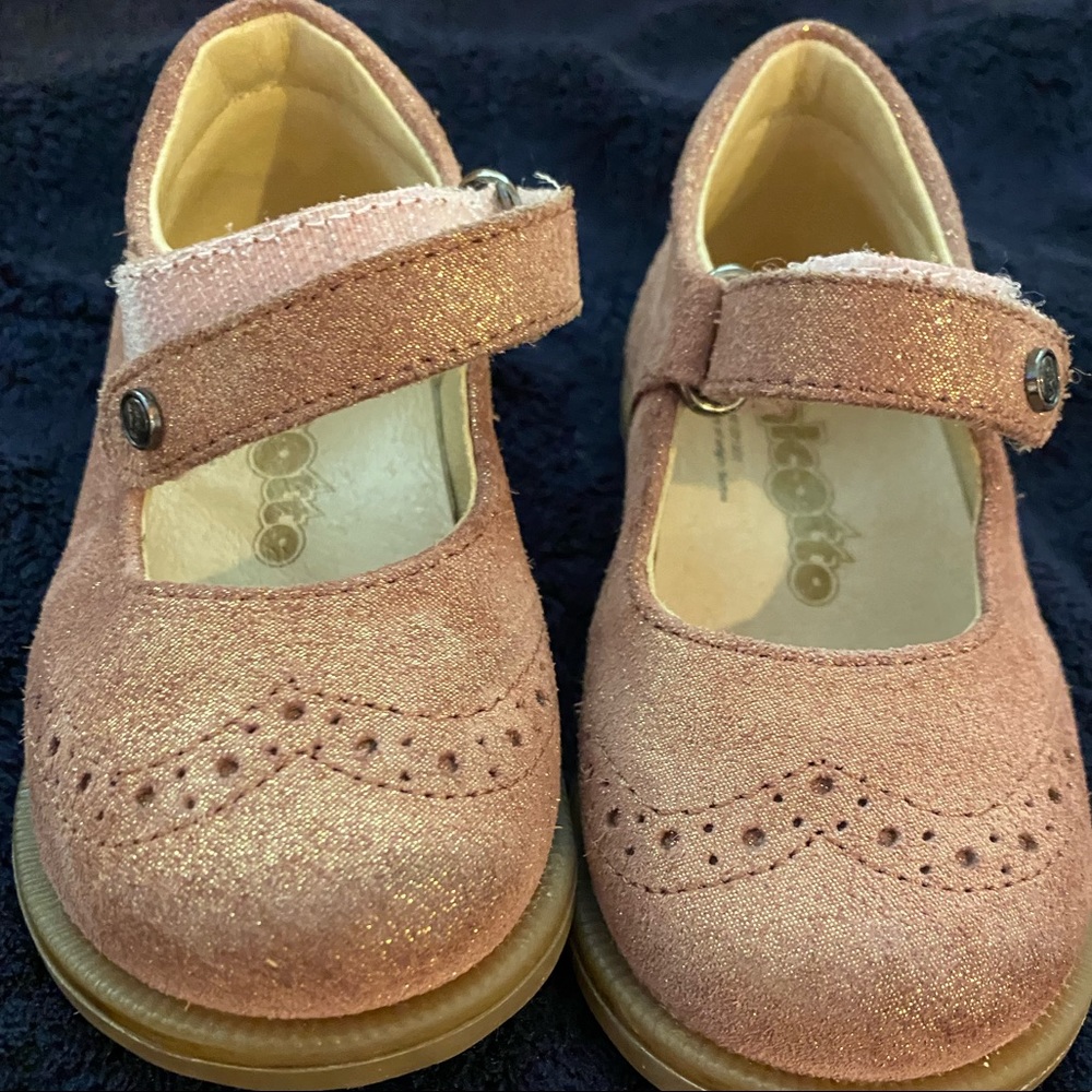 Pink shoes for girls